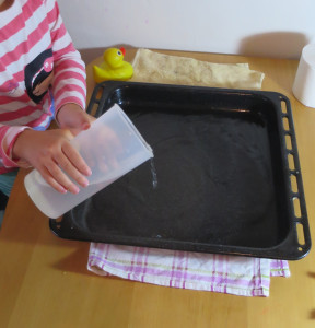 montessori kozmologia, ekologicka vychova, ako postupuju hasici pri odstranovany nebezpecnych olejov z vodnych tokov